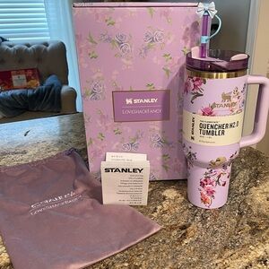 Limited Edition 40 oz Stanley x LoveShackFancy Quencher H2.0 FlowState Tumbler